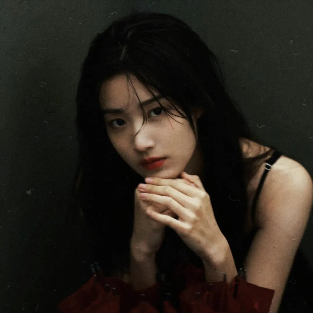 女孩2
